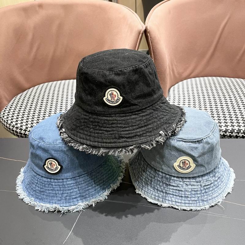 Moncler hat 061006